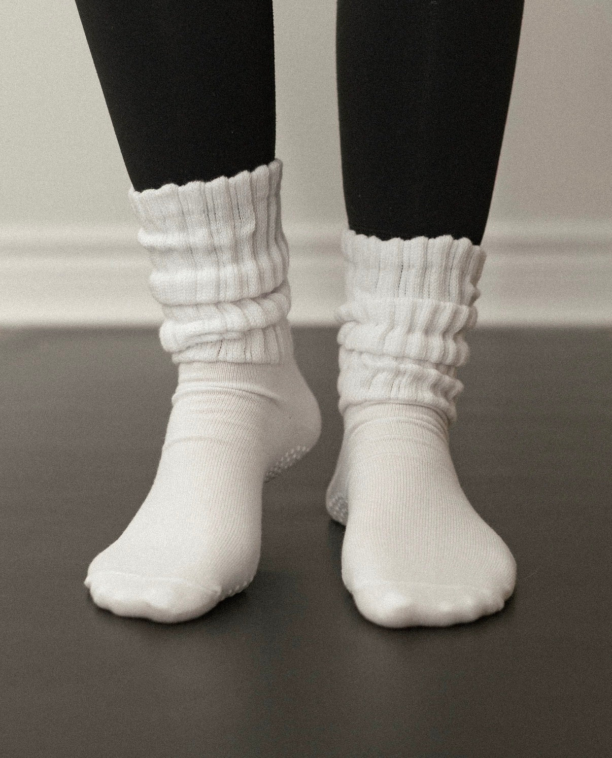 Scrunch Grip Socks